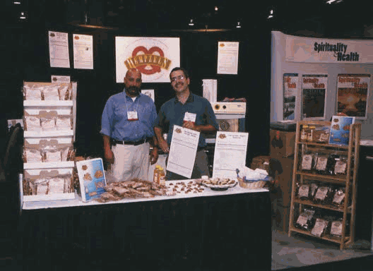 Image of Shawn House & Steve Logethetis at the Baltimore Natural Products Expo in 2005