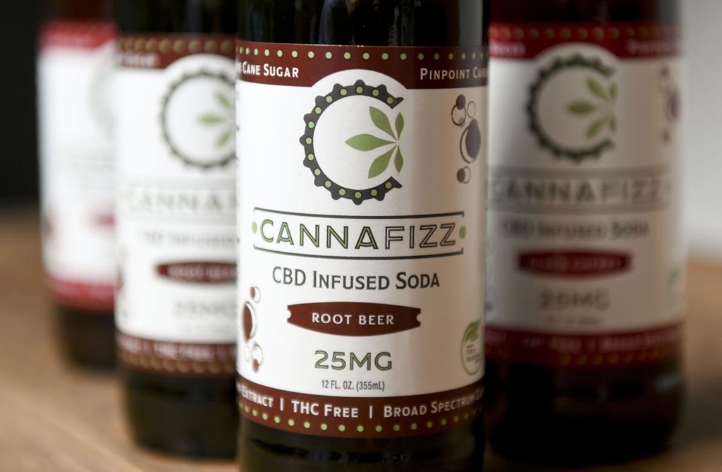 CannaFizz™ Rootbeer Flavors 12 oz glass